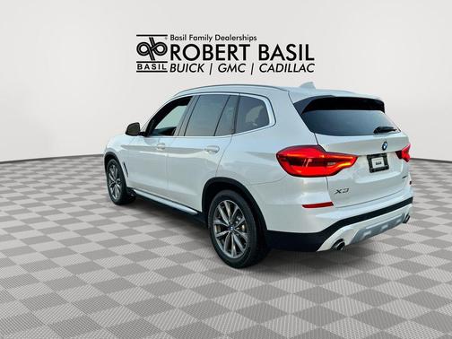 Mineral White Metallic 2018 BMW X3 xDrive30i