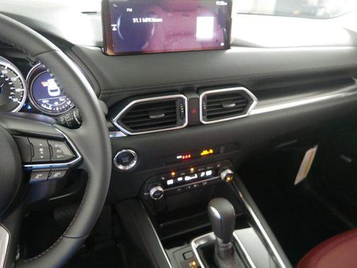 2025 Mazda CX-5 Carbon Edition