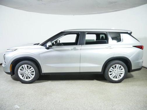 2022 Mitsubishi Outlander ES 2.5 S-AWC