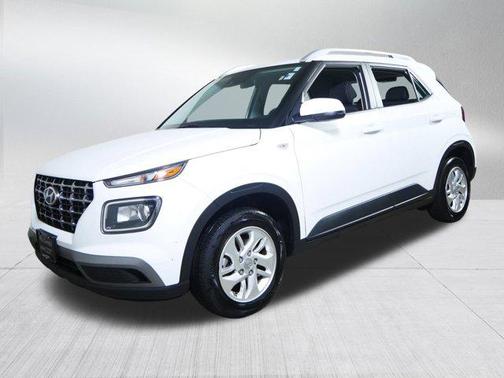 2020 Hyundai VENUE SEL