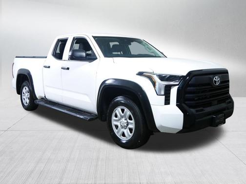 Ice Cap 2023 Toyota Tundra SR