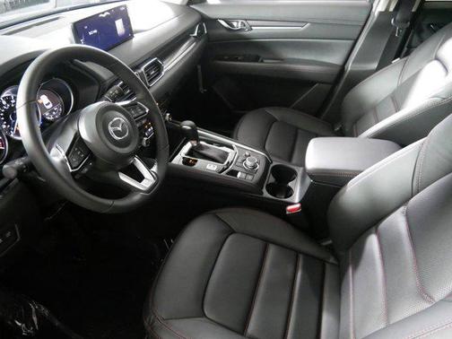 2025 Mazda CX-5 Carbon Edition