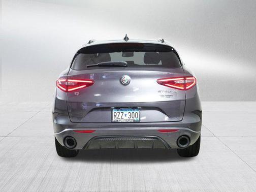 2022 Alfa Romeo Stelvio Ti
