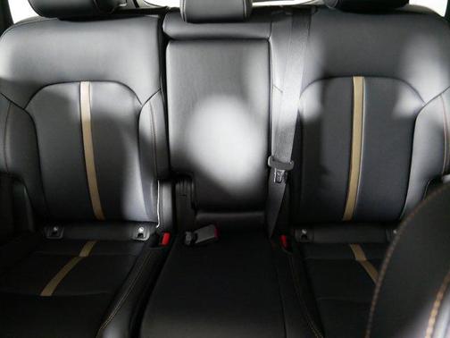 Jet Black Mica 2026 Mazda CX-70 3.3 Turbo S Premium
