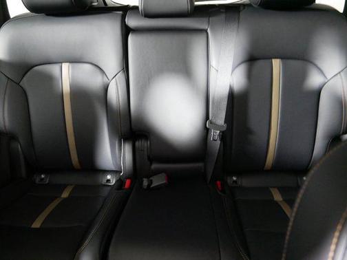 Jet Black Mica 2026 Mazda CX-70 3.3 Turbo S Premium