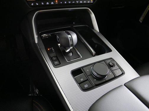 Jet Black Mica 2026 Mazda CX-70 3.3 Turbo S Premium