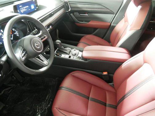 2025 Mazda CX-50 Hybrid Premium Plus Package