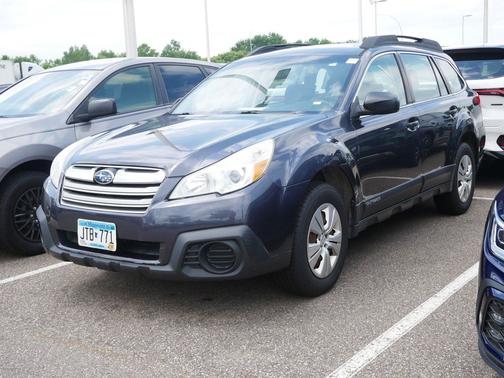 Graphite Gray Metallic 2013 Subaru Outback 2.5i