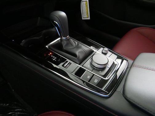 2025 Mazda CX-30 2.5 S Carbon Edition
