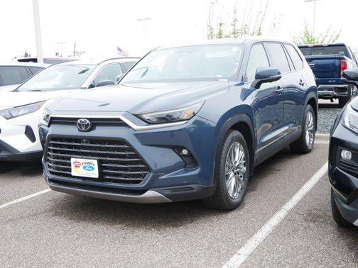 Storm Cloud 2024 Toyota Grand Highlander Platinum