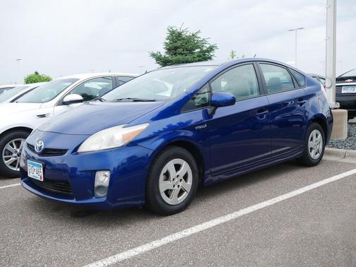 Blue Ribbon Metallic 2010 Toyota Prius III