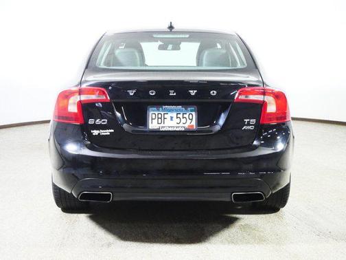 2015 Volvo S60 T5 Premier