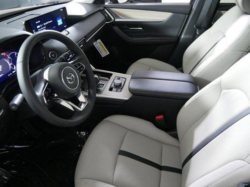 2025 Mazda CX-70 PHEV Premium Package