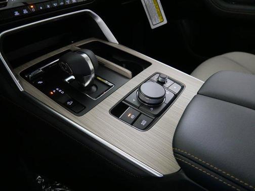 2025 Mazda CX-70 PHEV Premium Package