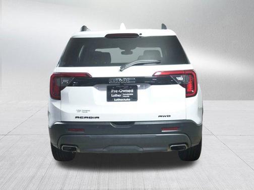 2023 GMC Acadia AWD SLT