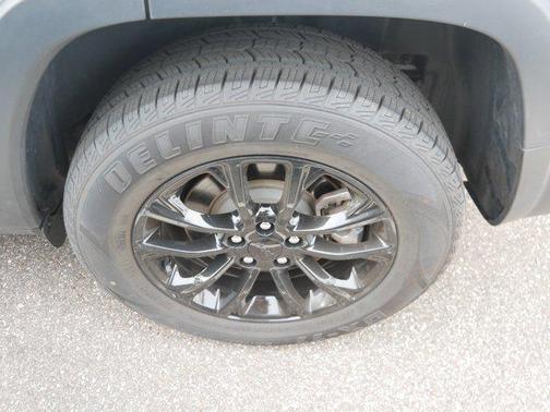 2023 Jeep Cherokee Altitude