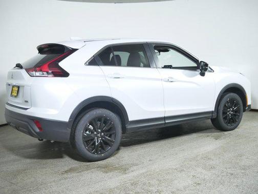2025 Mitsubishi Eclipse Cross LE