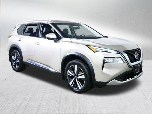 Champagne Silver Metallic 2021 Nissan Rogue Platinum