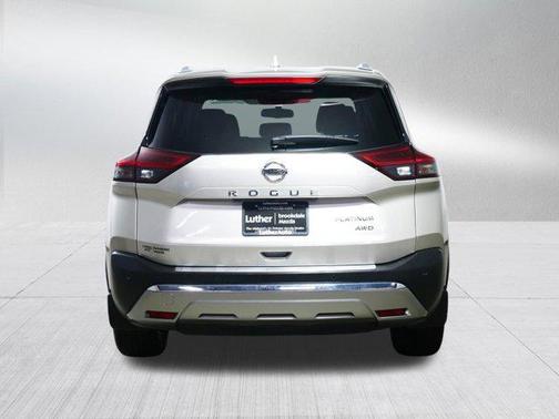 Champagne Silver Metallic 2021 Nissan Rogue Platinum