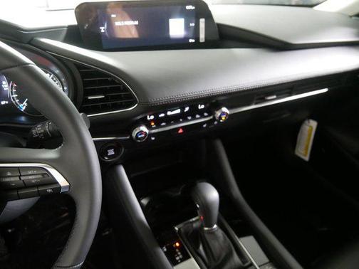 2025 Mazda Mazda3 FWD w/Preferred Package