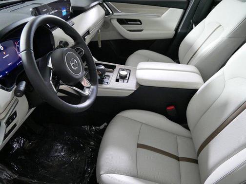 2026 Mazda CX-90 PHEV Premium Plus