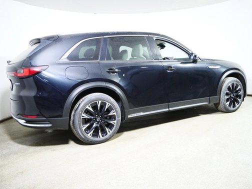 2026 Mazda CX-90 PHEV Premium Plus