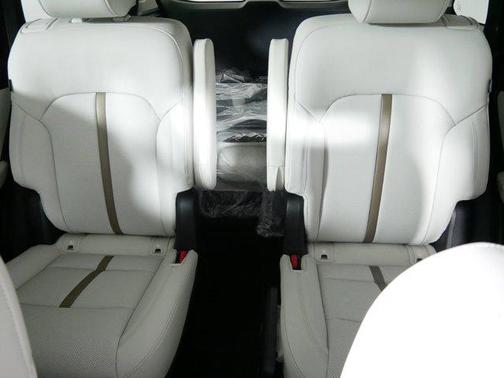 2026 Mazda CX-90 PHEV Premium Plus