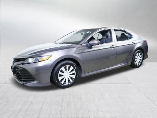 2018 Toyota Camry Hybrid LE