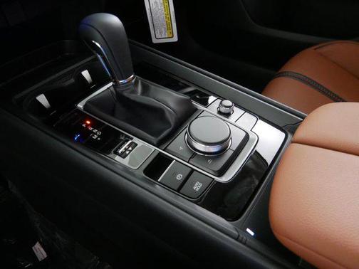 2025 Mazda CX-50 2.5 Turbo Meridian Edition
