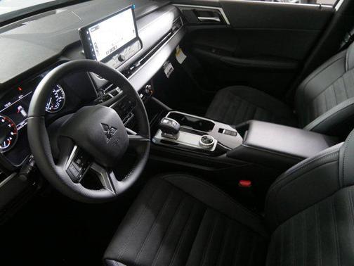 2025 Mitsubishi Outlander SE 2.5 S-AWC