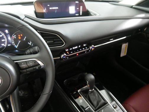 2025 Mazda CX-30 2.5 S Carbon Edition