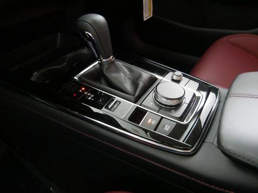 2025 Mazda CX-30 2.5 S Carbon Edition