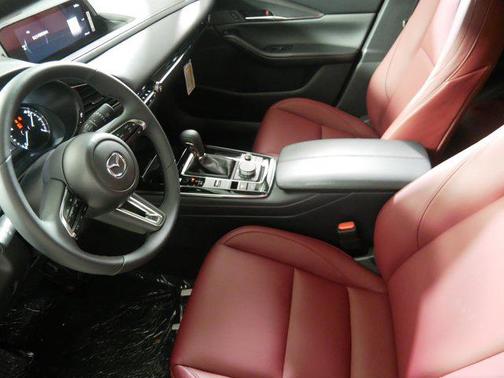 2025 Mazda CX-30 2.5 S Carbon Edition