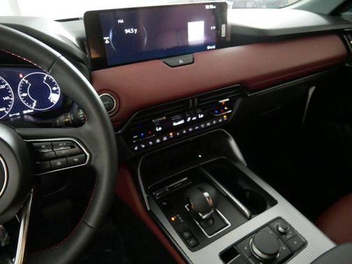 2025 Mazda CX-70 PHEV Premium Plus Package