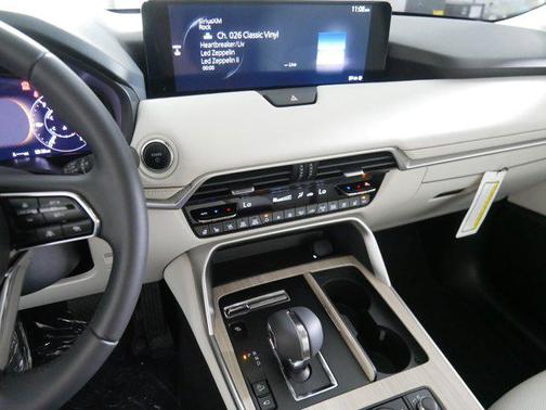 2025 Mazda CX-90 PHEV Premium Plus