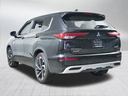 2023 Mitsubishi Outlander PHEV SEL