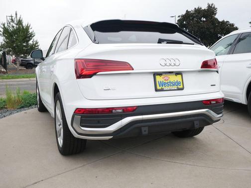 Arkona White 2025 Audi Q5 45 S line Premium