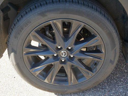 2023 Mazda CX-5 Carbon Edition