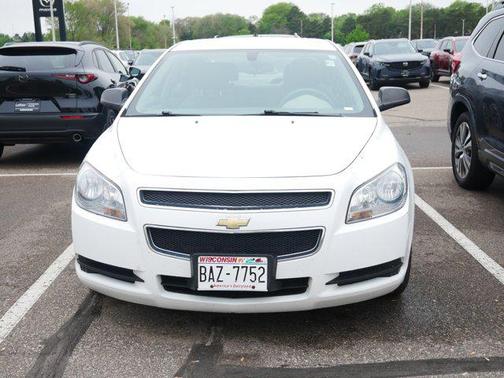 Summit White 2011 Chevrolet Malibu LS