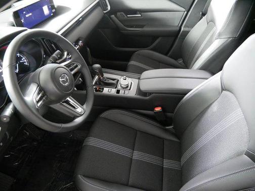 2025 Mazda CX-50 2.5 S Select Package