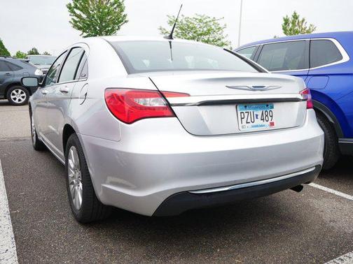 Bright Silver Metallic 2011 Chrysler 200 LX