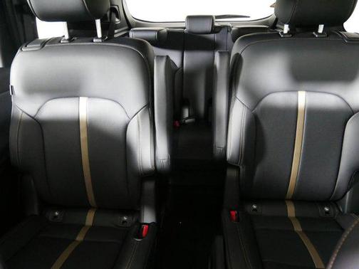 2025 Mazda CX-90 PHEV Base
