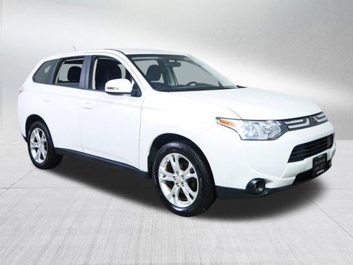 2014 Mitsubishi Outlander SE