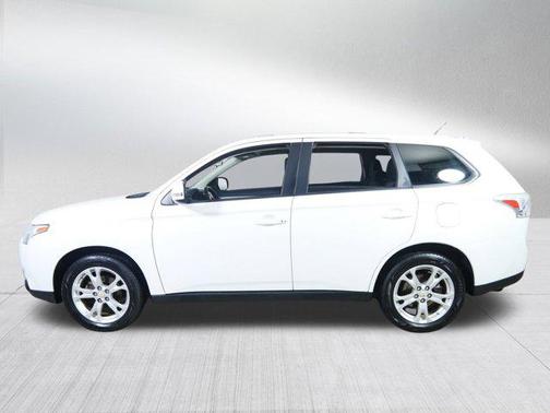 2014 Mitsubishi Outlander SE
