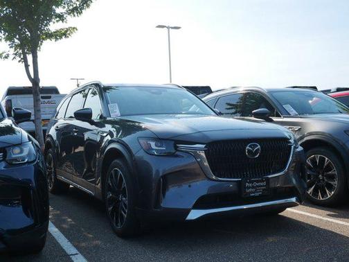 2024 Mazda CX-90 PHEV Premium
