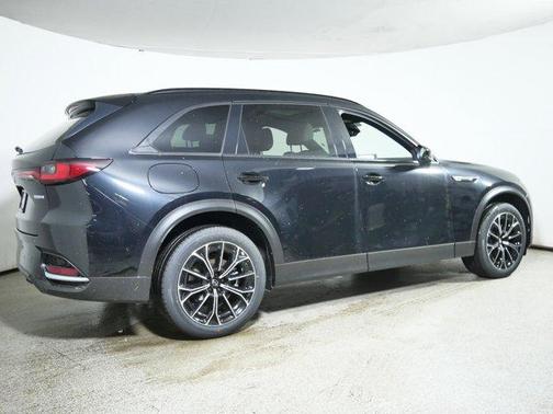 2025 Mazda CX-70 PHEV Premium Plus Package