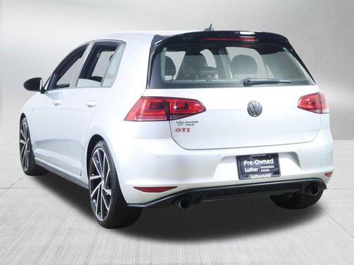 2016 Volkswagen Golf GTI 2.0T Autobahn w/Performance Package 4-Door