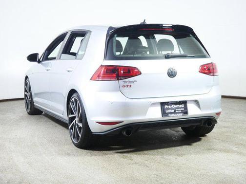 2016 Volkswagen Golf GTI 2.0T Autobahn w/Performance Package 4-Door