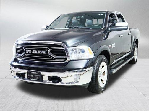 Brilliant Black Crystal Pearlcoat 2016 RAM 1500 Longhorn