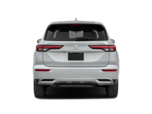 Red Diamond 2022 Mitsubishi Outlander SE 2.5 S-AWC